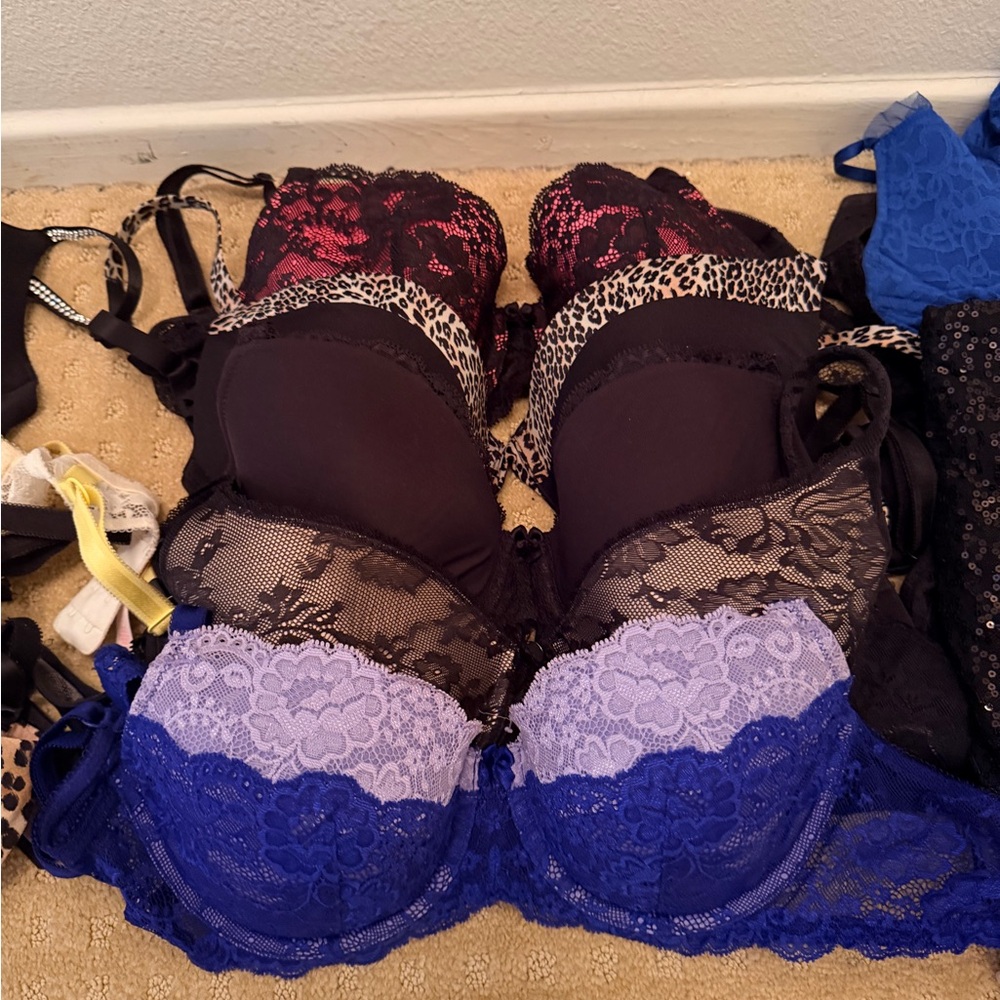 Vs bra bundle 34D